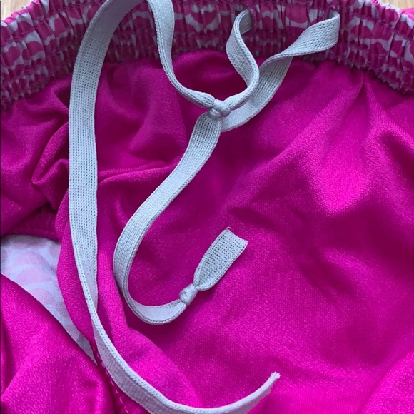 Nike Pink & Gray Tempo Shorts with Aqua Mesh Small - Picture 5 of 5